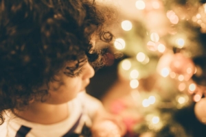 Hogyan éli meg egy hallássérült gyermek a Mikulást és a Karácsonyt?